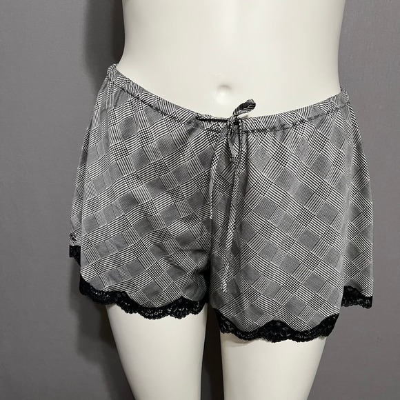 SOLD❌❌❌Lauren Ralph Lauren Houndstooth Satin 2 Pc Short Pajama Set Sz-Large - Picture 9 of 11